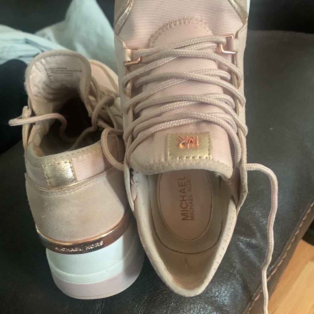 Michael Kors shoes - Picture 4 of 5